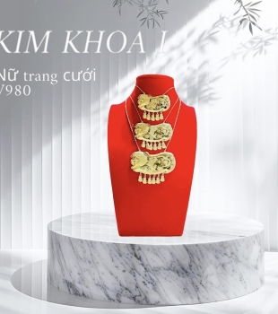 Nữ Trang Cưới Hình Con Heo Dễ Thương