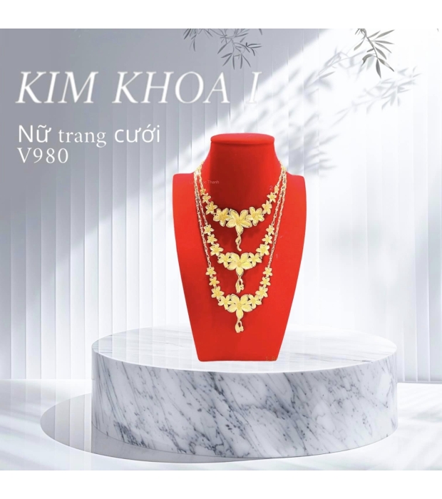 Nữ Trang Cưới Hình Bông Hoa